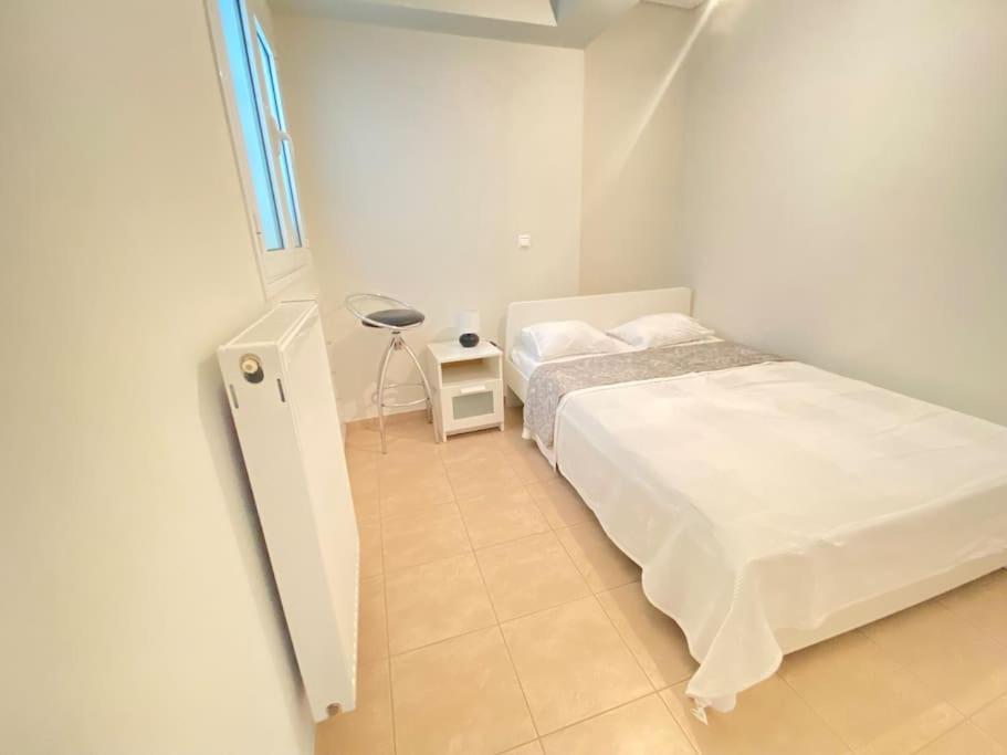 Cozy 2 Room Apartment With Garden Near Athens Air-Port Artemida  Exteriör bild