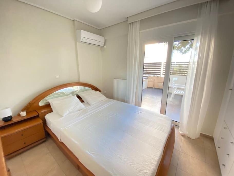 Cozy 2 Room Apartment With Garden Near Athens Air-Port Artemida  Exteriör bild