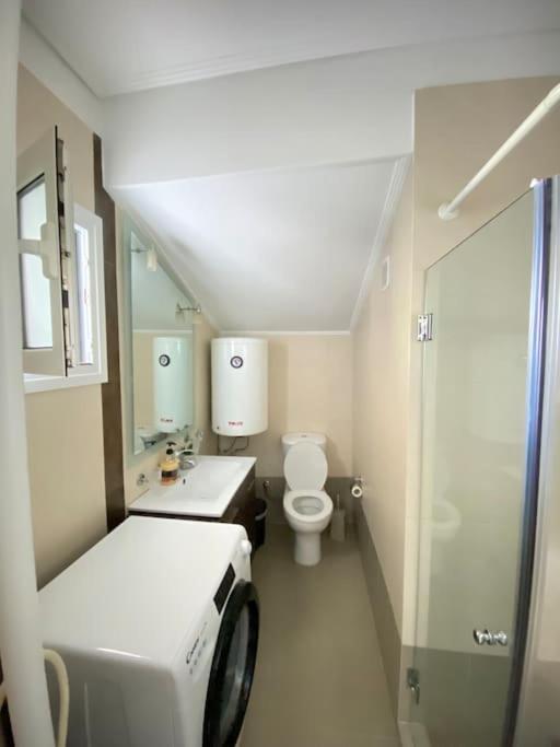 Cozy 2 Room Apartment With Garden Near Athens Air-Port Artemida  Exteriör bild