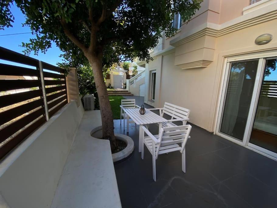 Cozy 2 Room Apartment With Garden Near Athens Air-Port Artemida  Exteriör bild